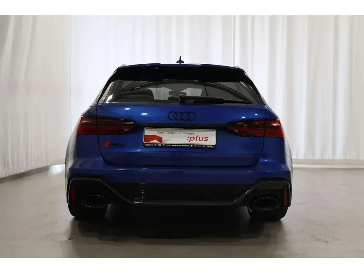 Gebraucht Audi RS6 Performance 630 PS (463 kW) 2024 Individuallackierungen audi exclusive Kombi
