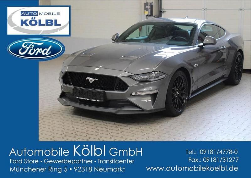 Grau Gebraucht 2021 Ford Mustang GT Fastback Coupé | 44.980 € (Fairer Preis) - Bild 1/4