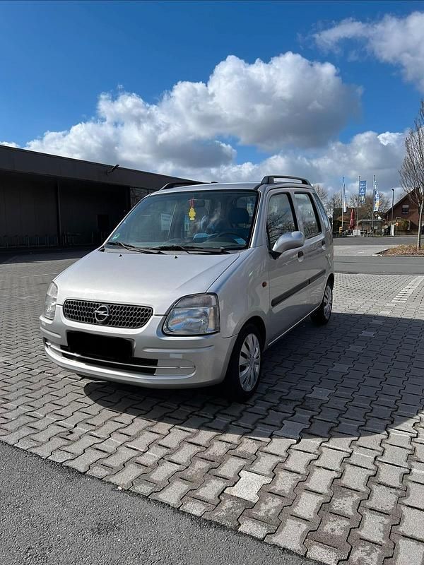 Gebraucht Opel Agila 75 PS (55 kW) 2001 Silber Van / Kleinbus