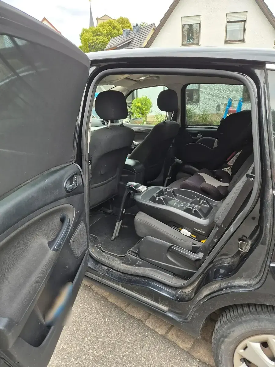 Gebraucht Ford S-MAX S 140 PS (102 kW) 2010 Schwarz Van / Kleinbus