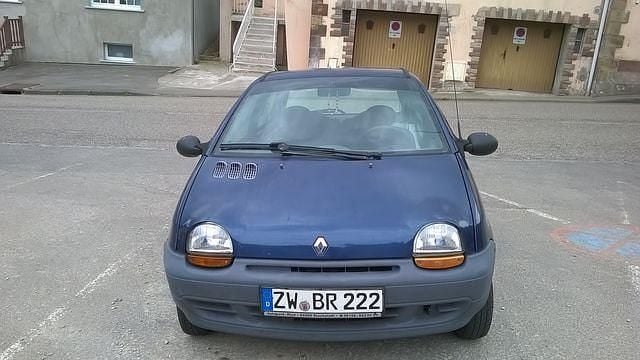 Blau metallic Gebraucht 1997 Renault Twingo Liberty Kleinwagen | 650 € - Bild 1/3