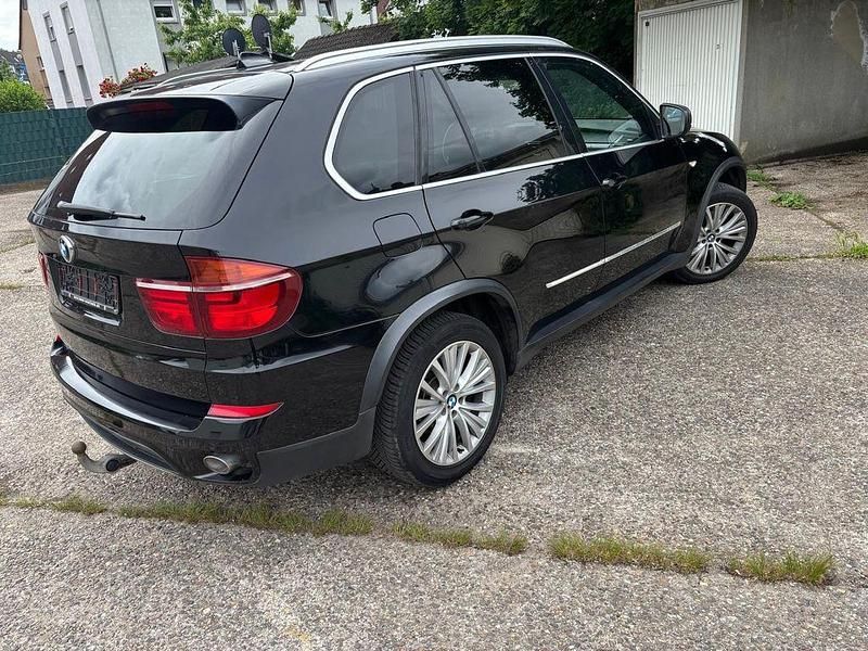 Gebraucht BMW X5 Performance 306 PS (225 kW) 2011 Schwarz SUV