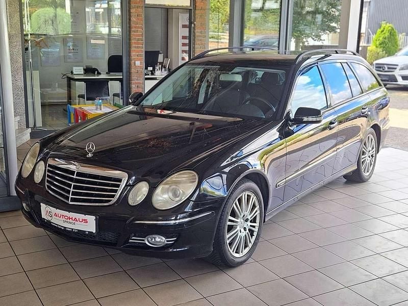 Schwarz Gebraucht 2007 Mercedes E320 Kombi | 3.990 € (Superpreis) - Bild 1/4