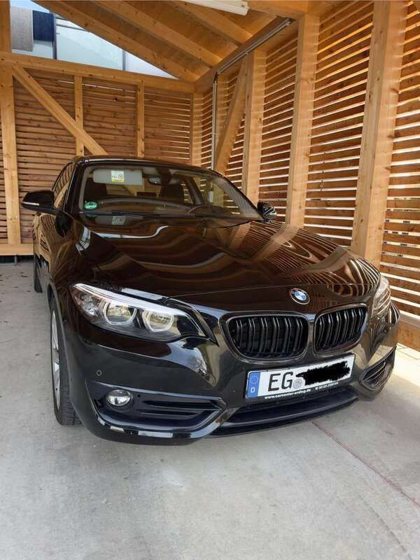 Schwarz Gebraucht 2018 BMW 220 Sport Line Coupé | 22.200 € (Fairer Preis) - Bild 1/4