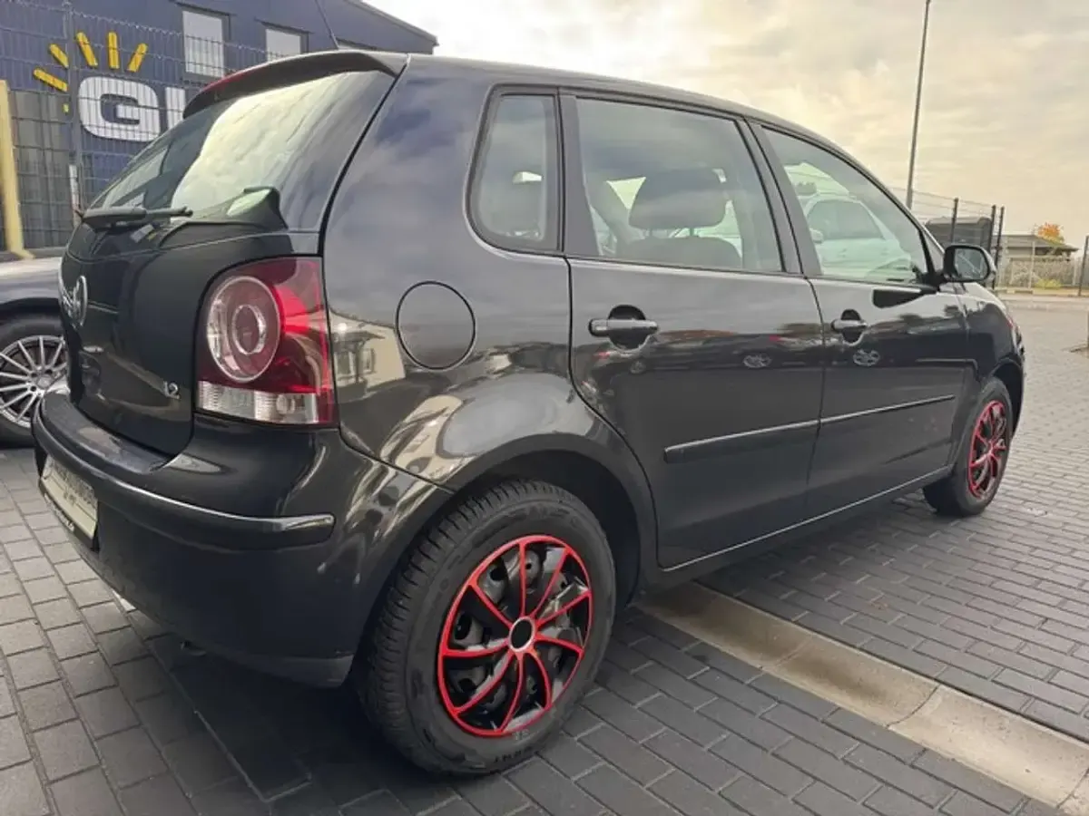 Brugt VW Polo Trendline 64 HK (47 kW) 2006 Sort Sedan