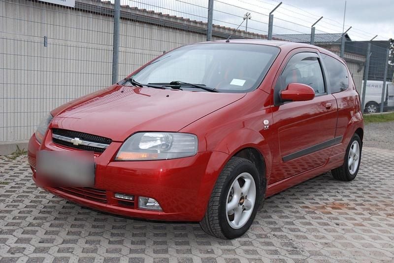 Gebraucht Chevrolet Kalos 92 PS (67 kW) 2007 Rot Kleinwagen