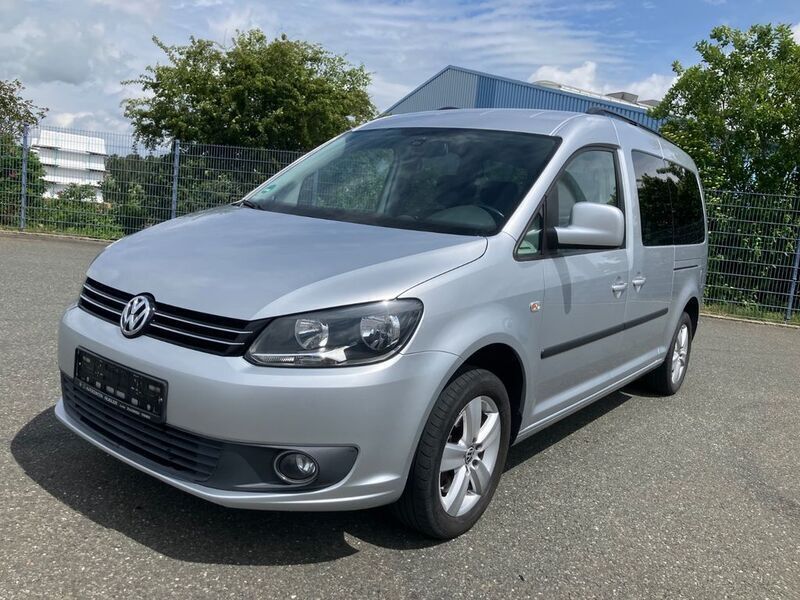 Silber Gebraucht 2013 VW Caddy Maxi Comfortline Van / Kleinbus | 11.999 € (Guter Preis) - Bild 1/4