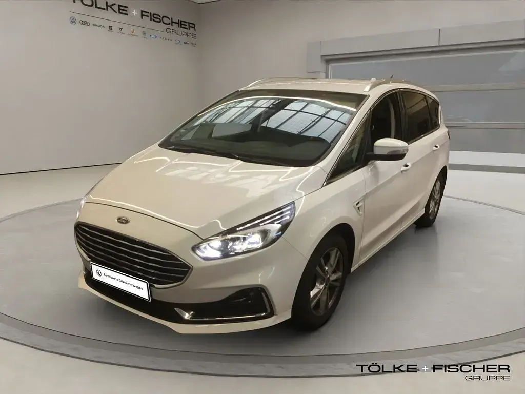 Gebraucht Ford S-MAX Titanium 150 PS (110 kW) 2021 Weiß Van / Kleinbus