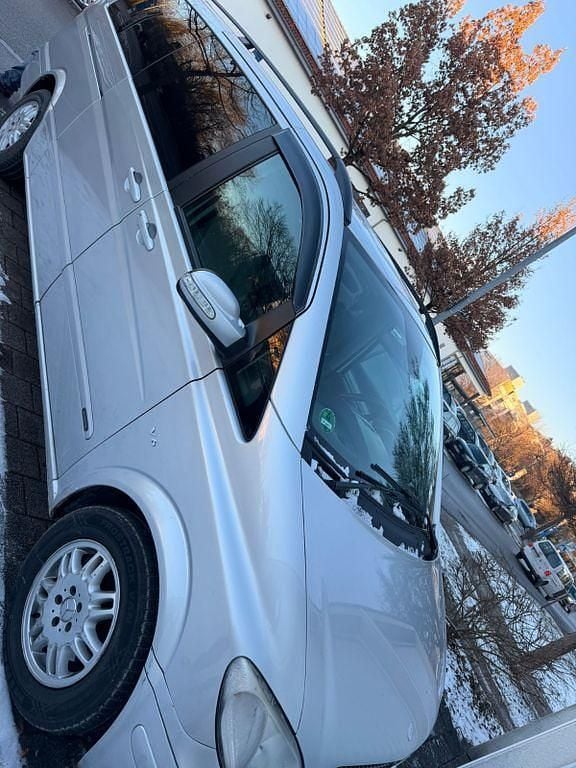 Silber Gebraucht 2008 Mercedes Viano Van / Kleinbus | 7.900 € (Guter Preis) - Bild 1/4