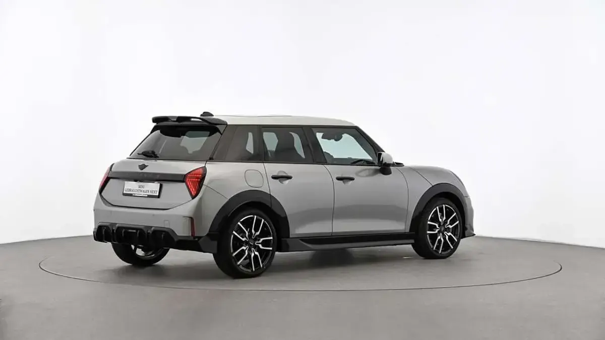 Gebraucht Mini John Cooper Works 204 PS (150 kW) 2025 Grau Kleinwagen