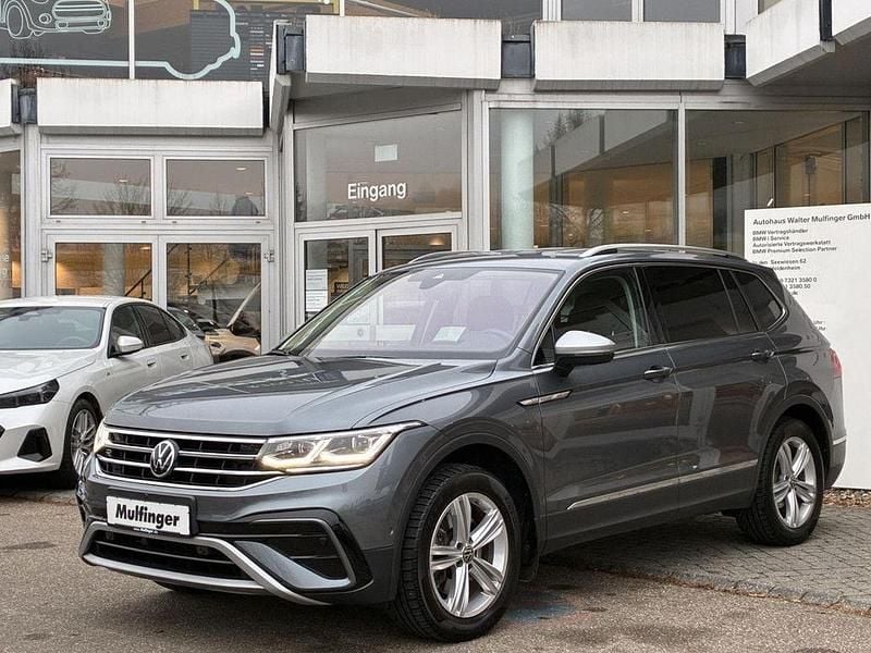 Gebraucht VW Tiguan 190 PS (139 kW) 2023 Platinum grey SUV