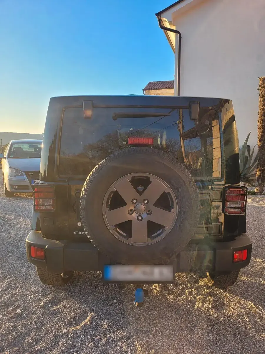 Gebraucht Jeep Wrangler Sahara 200 PS (147 kW) 2011 Schwarz SUV