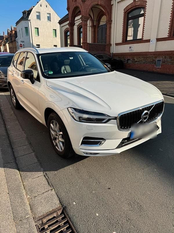 Gebraucht Volvo XC60 190 PS (139 kW) 2019 Weiß SUV