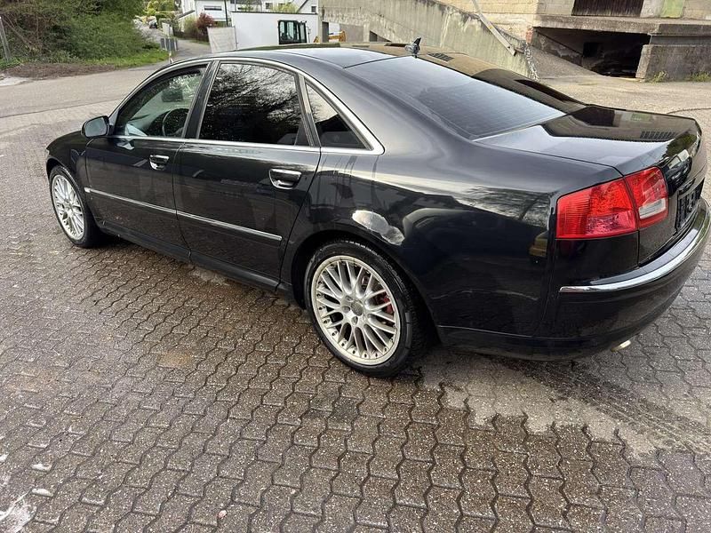 Second-hand Audi A8 232 CP (170 kW) 2008 Negru Berlinǎ