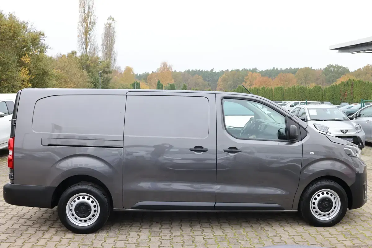 Gebraucht Toyota Proace Comfort 144 PS (105 kW) 2024 Van / Kleinbus