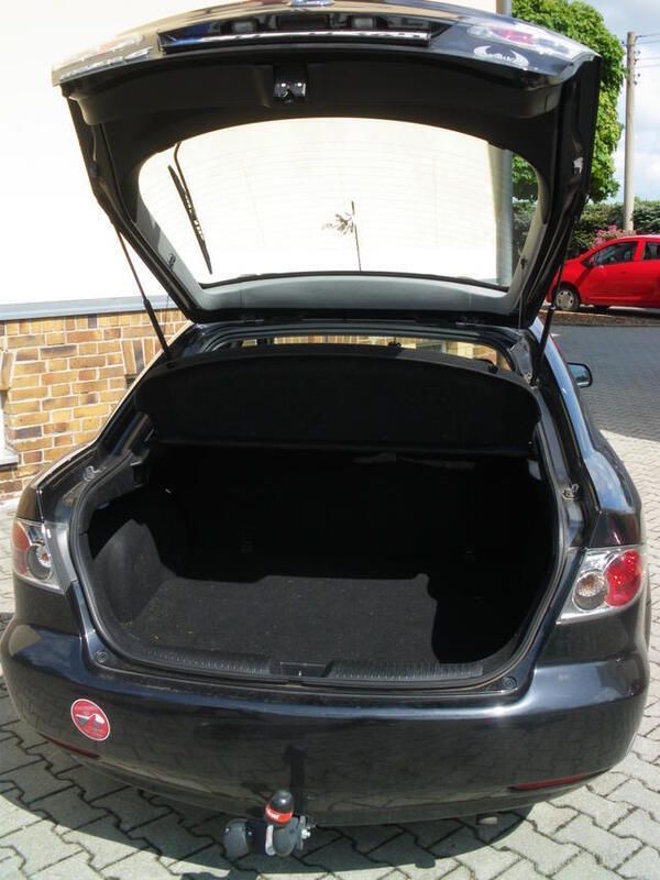 Gebraucht Mazda 6 141 PS (103 kW) 2005 Schwarz metallic Limousine