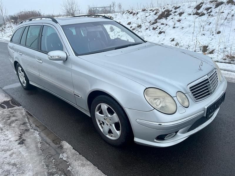 Gebraucht Mercedes E320 AMG 204 PS (150 kW) 2003 Silber Kombi
