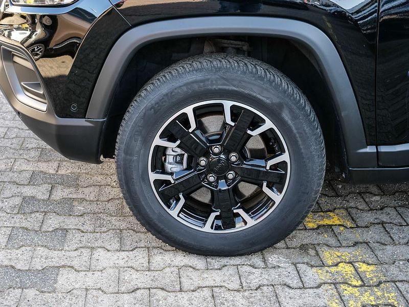 Gebraucht Jeep Compass Trailhawk 241 PS (177 kW) 2022 Schwarz SUV