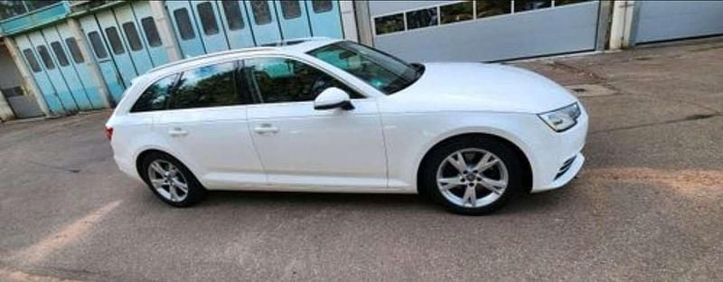 Weiß Gebraucht 2017 Audi A4 S-Line Kombi | 14.700 € (Superpreis) - Bild 1/4