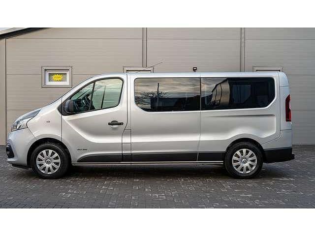 Gebraucht Renault Trafic Expression 125 PS (91 kW) 2015 Van / Kleinbus