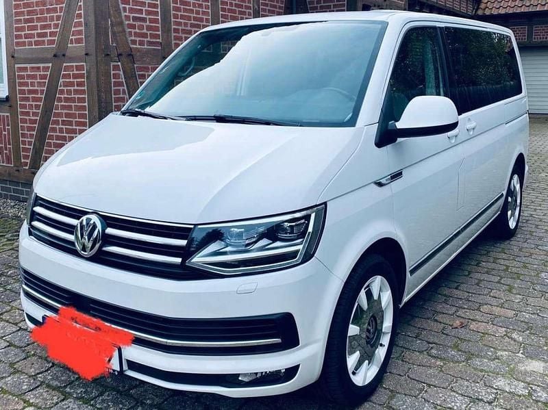 Weiß Gebraucht 2016 VW T6 Generation Six Van | 37.300 € (Etwas zu teuer) - Bild 1/4