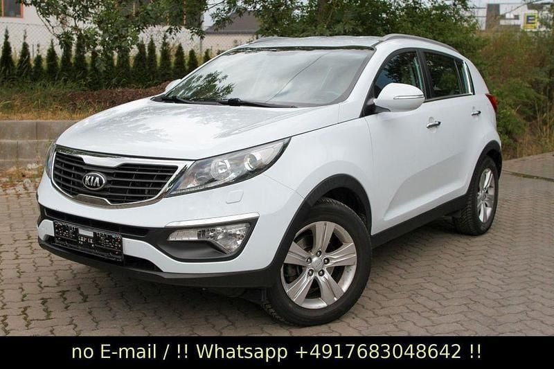 Weiß Gebraucht 2014 Kia Sportage Vision SUV | 8.950 € (Fairer Preis) - Bild 1/4