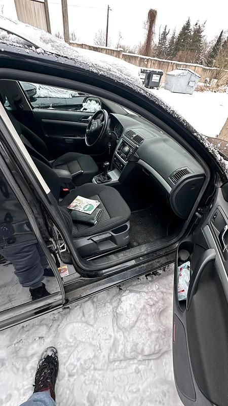 Gebraucht Skoda Octavia 140 PS (102 kW) 2013 Schwarz Cabrio