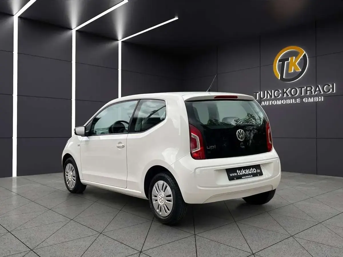 Gebraucht VW up! move up! 75 PS (55 kW) 2016 Weiß Kleinwagen