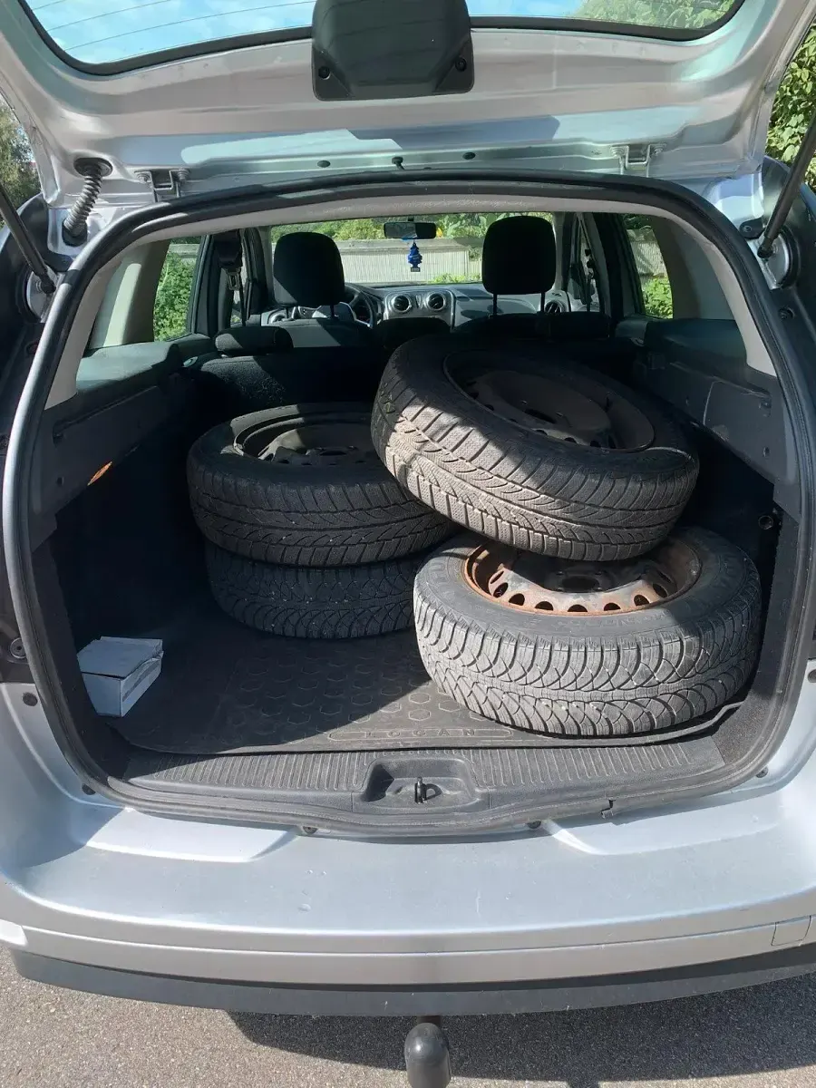 Gebraucht Dacia Logan 90 PS (66 kW) 2017 Silber Kombi