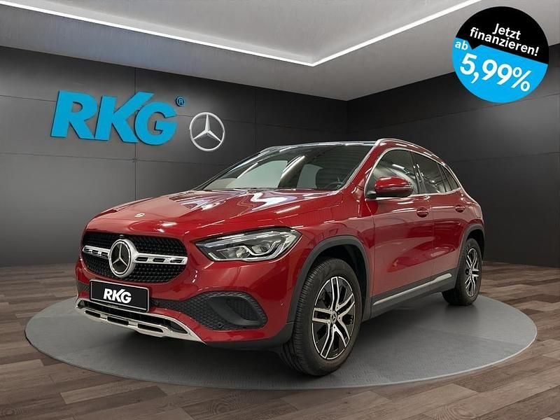 Rot Gebraucht 2022 Mercedes GLA250 Progressive SUV | 37.890 € (Fairer Preis) - Bild 1/4