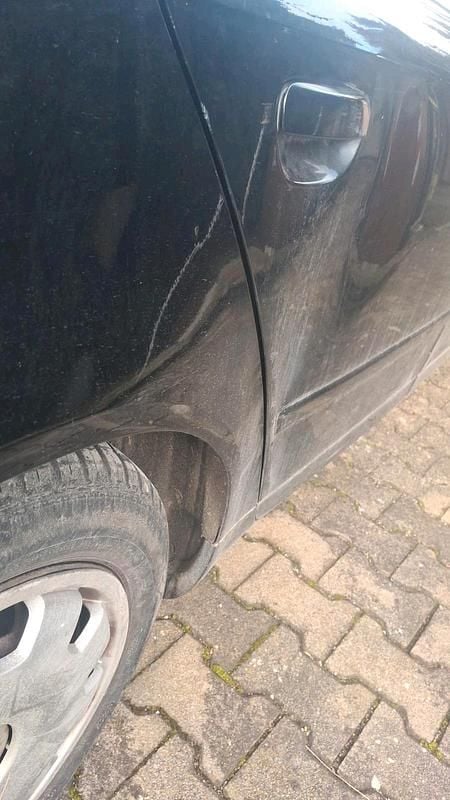 Gebraucht Audi A4 102 PS (75 kW) 2007 Schwarz Limousine