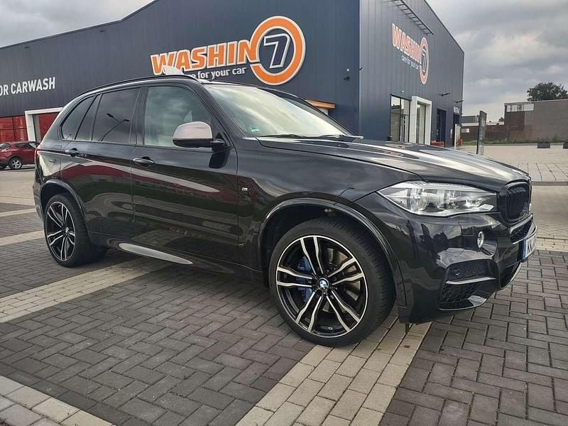 Second-hand BMW X5 381 CP (280 kW) 2017 Negru SUV