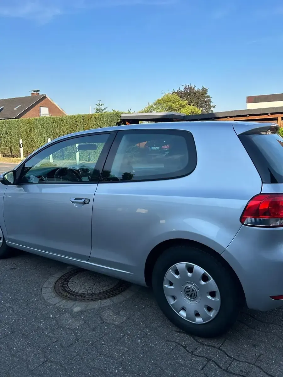 Gebraucht VW Golf VI 80 PS (58 kW) 2009 Grau Coupé
