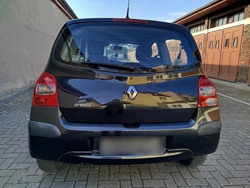 Second-hand Renault Twingo 76 CP (55 kW) 2009 Negru Hatchback