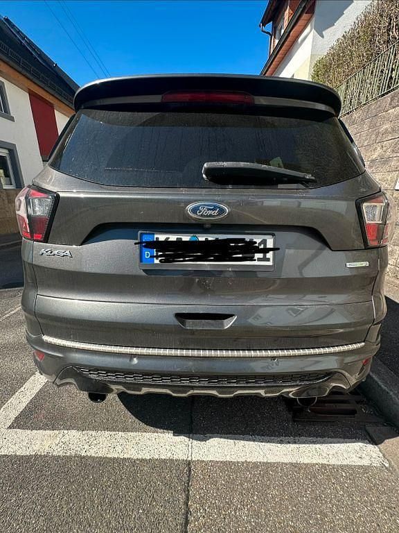Gebraucht Ford Kuga ST-Line 242 PS (177 kW) 2018 Grau SUV