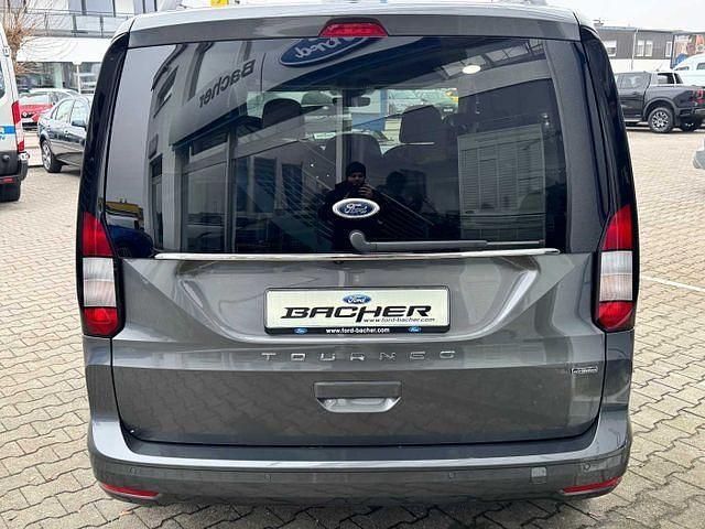Neu Ford Tourneo Titanium 150 PS (110 kW) 2025 Grau Limousine
