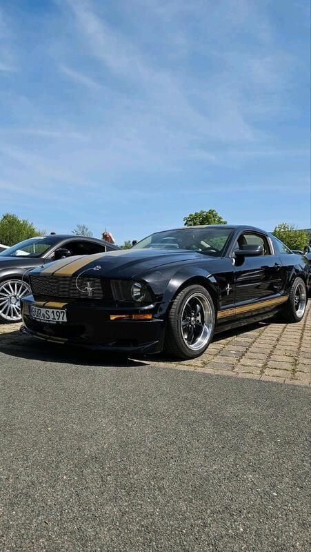 Schwarz Gebraucht 2006 Ford Mustang GT Coupé | 15.000 € (Fairer Preis) - Bild 1/4