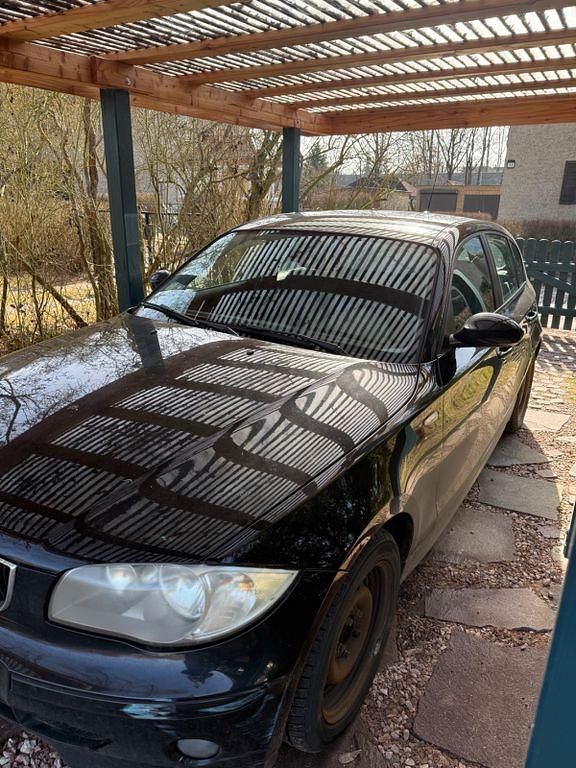 Gebraucht BMW 120 163 PS (119 kW) 2005 Schwarz Kleinwagen