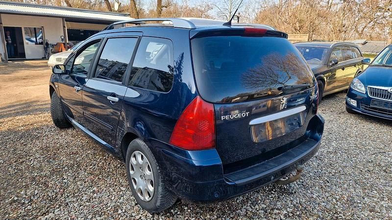 Gebraucht Peugeot 307 110 PS (80 kW) 2007 Blau Kombi