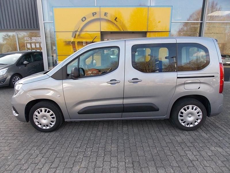 Gebraucht Opel Combo Life Edition 102 PS (75 kW) 2022 Silber Van / Kleinbus
