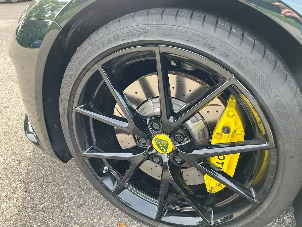 Gebraucht Lotus Emira 400 PS (294 kW) 2023 Grün Coupé