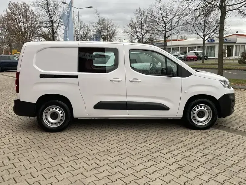 Gebraucht Citroën Berlingo PureTech 110 PS (80 kW) 2024 Weiss Van / Kleinbus