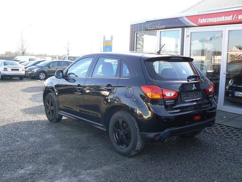 Gebraucht Mitsubishi ASX 117 PS (86 kW) 2016 Schwarz SUV