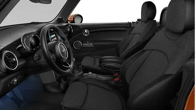 Gebraucht Mini One Cabriolet 102 PS (75 kW) 2020 Orange Cabrio