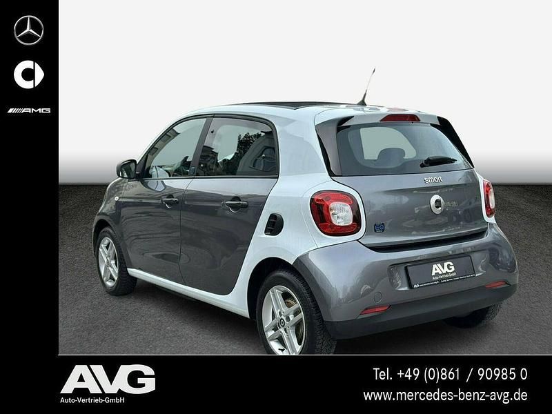 Gebraucht Smart ForFour Electric Drive 60 kW (82 PS) 2021 Grau Limousine