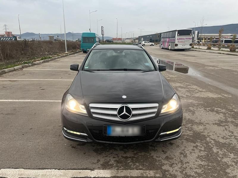 Schwarz Gebraucht 2013 Mercedes C220 Kombi | 7.000 € - Bild 1/4