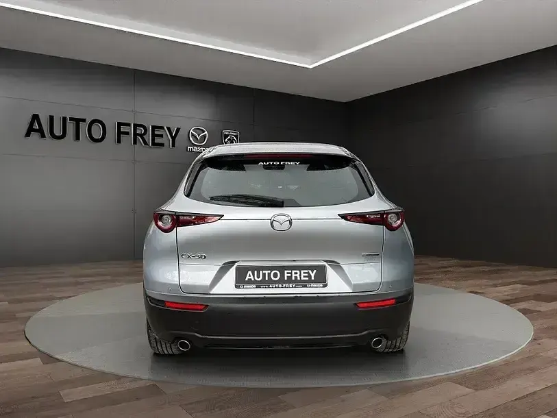 Second-hand Mazda CX-30 Selection 122 CP (89 kW) 2022 Argintiu SUV
