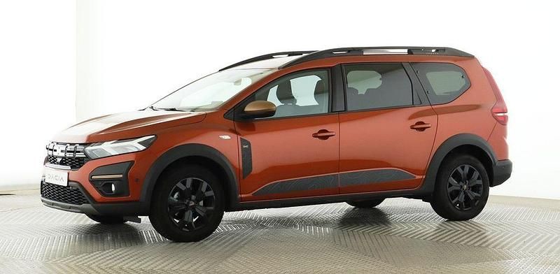 Gebraucht Dacia Jogger Extreme 110 PS (80 kW) 2025 Braun Van / Kleinbus