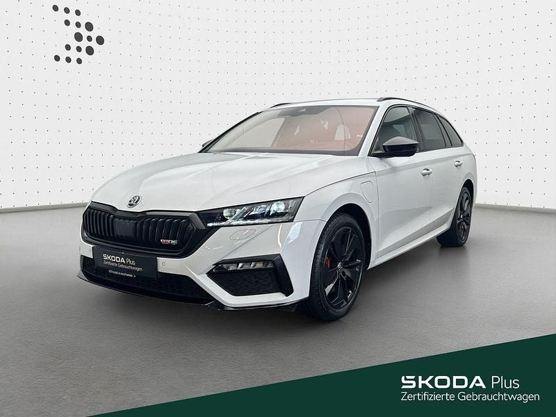 Weiß Gebraucht 2022 Skoda Octavia RS Kombi | 27.680 € (Fairer Preis) - Bild 1/4