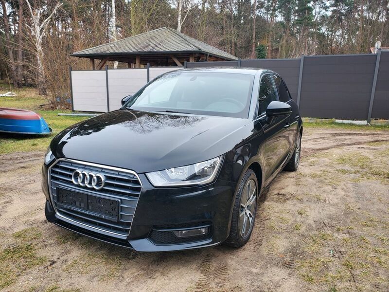 Weiß Gebraucht 2015 Audi A1 Sportback Kleinwagen | 8.500 € (Fairer Preis) - Bild 1/4